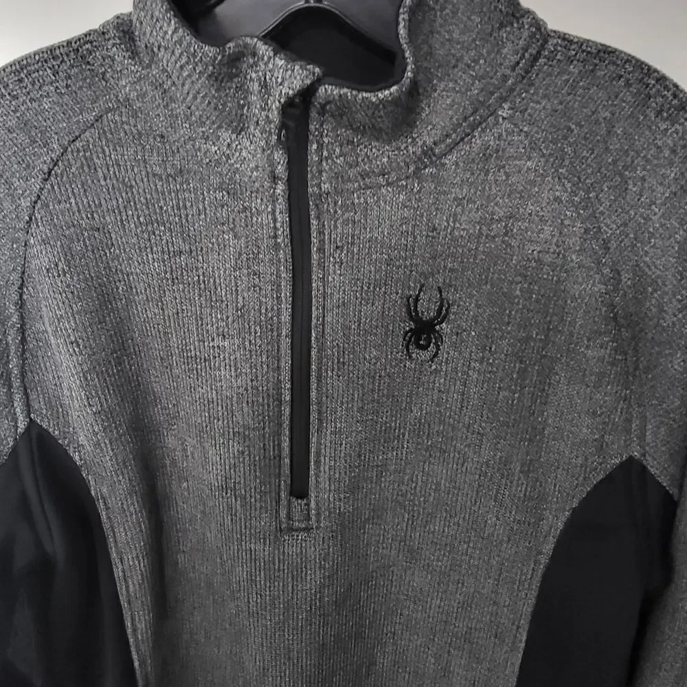 Spyder Men's Gray & Black Pullover Sweater